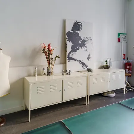 Apartment Stunning 2bd Duplex In The Heart Of Montmartre