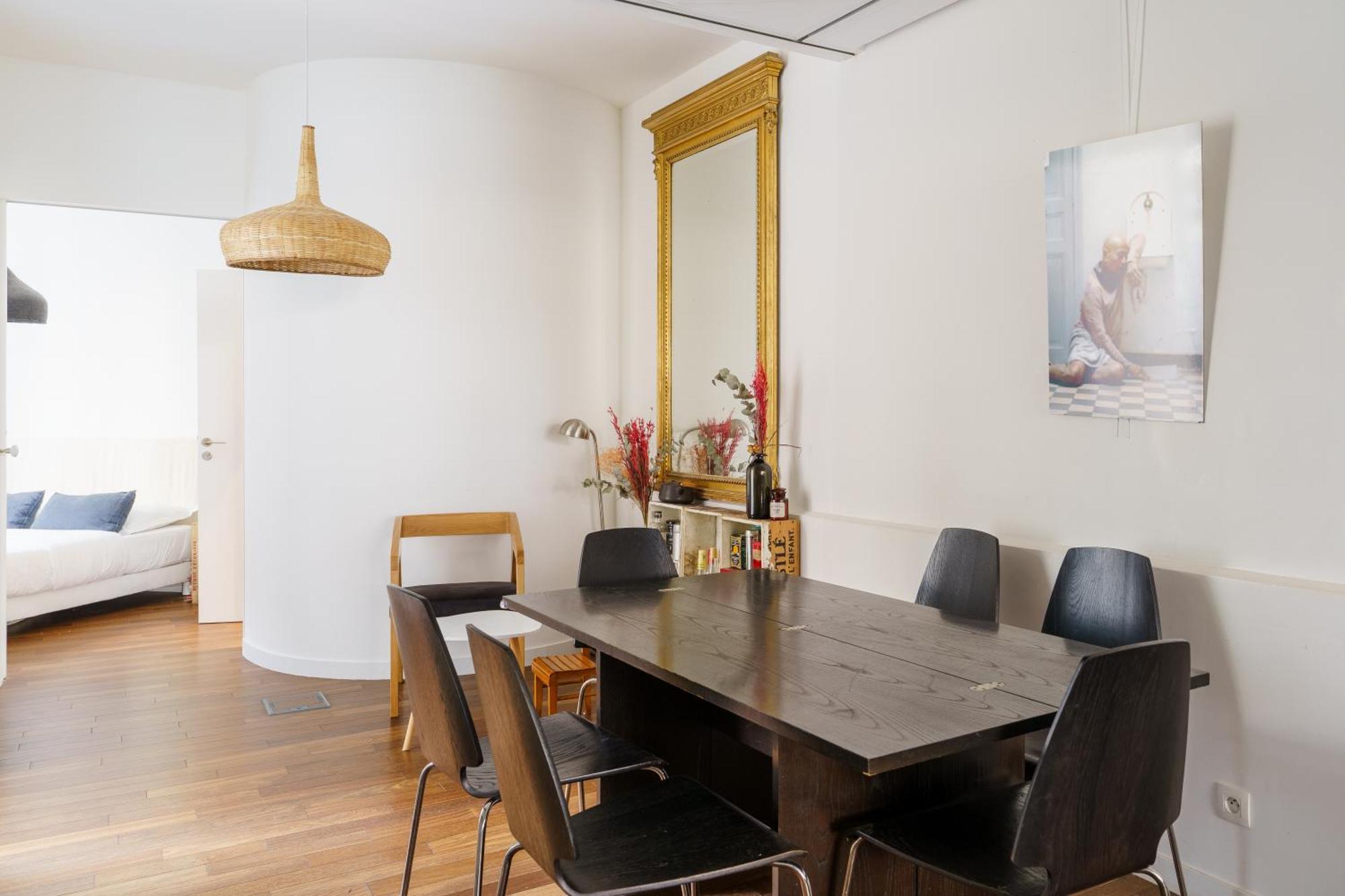 Apartment Stunning 2bd Duplex In The Heart Of Montmartre Paris